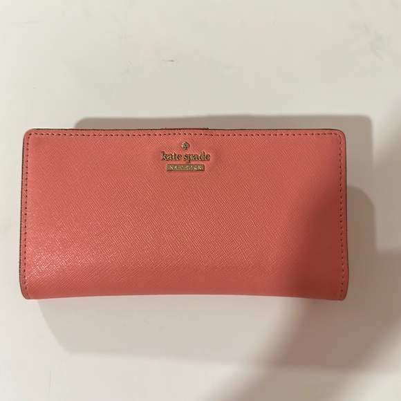 Kate Spade Pink Wallet/ coin purse - Picture 1 of 4